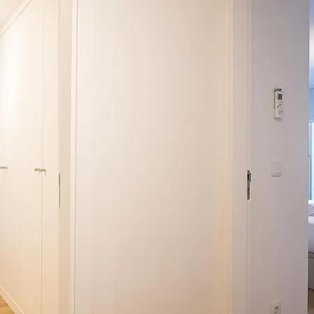 شقة Saldanha Spacious With Ac Terrace And Garage *