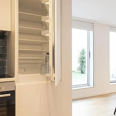 Saldanha Spacious With Ac Terrace And Garage Лиссабон