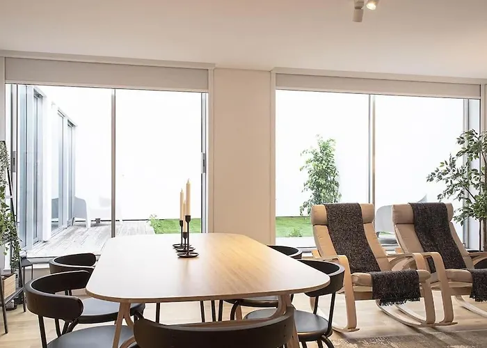 Saldanha Spacious With Ac Terrace And Garage Apartment *