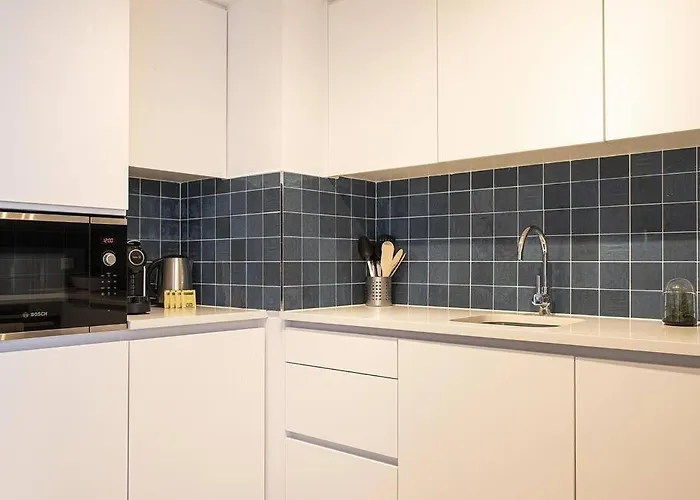 Saldanha Spacious With Ac Terrace And Garage Apartment Lisbon